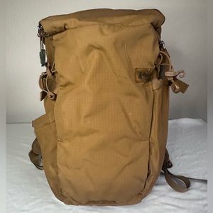 REI Co-Op, 18L Ruckpack, Yellow